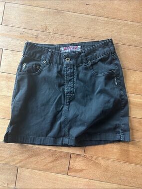 Vintage Silver Jeans Black Mini Skirt with Logo Patch